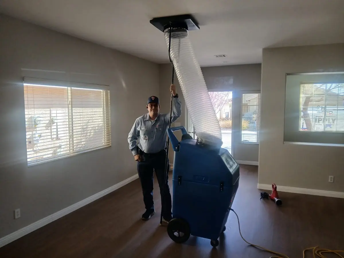 Professional Emergency HVAC Repair work inside a Lakewood home